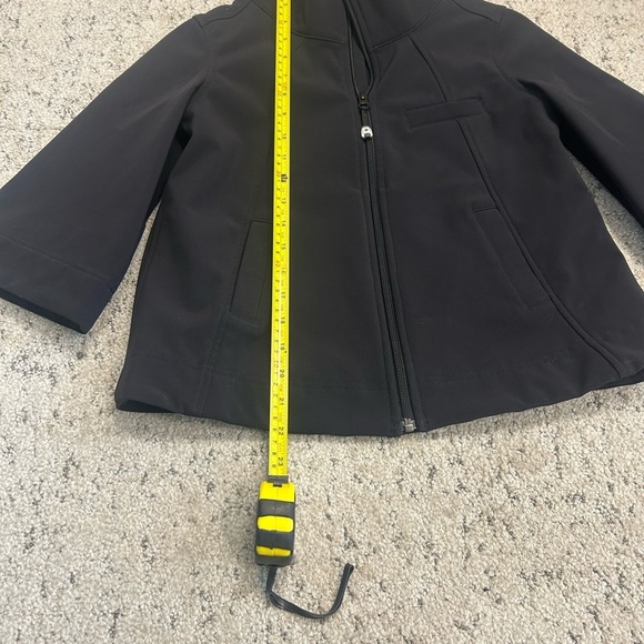 Lululemon size 4 short flair sleeved jacket neoprene feel great condition - Picture 10 of 13